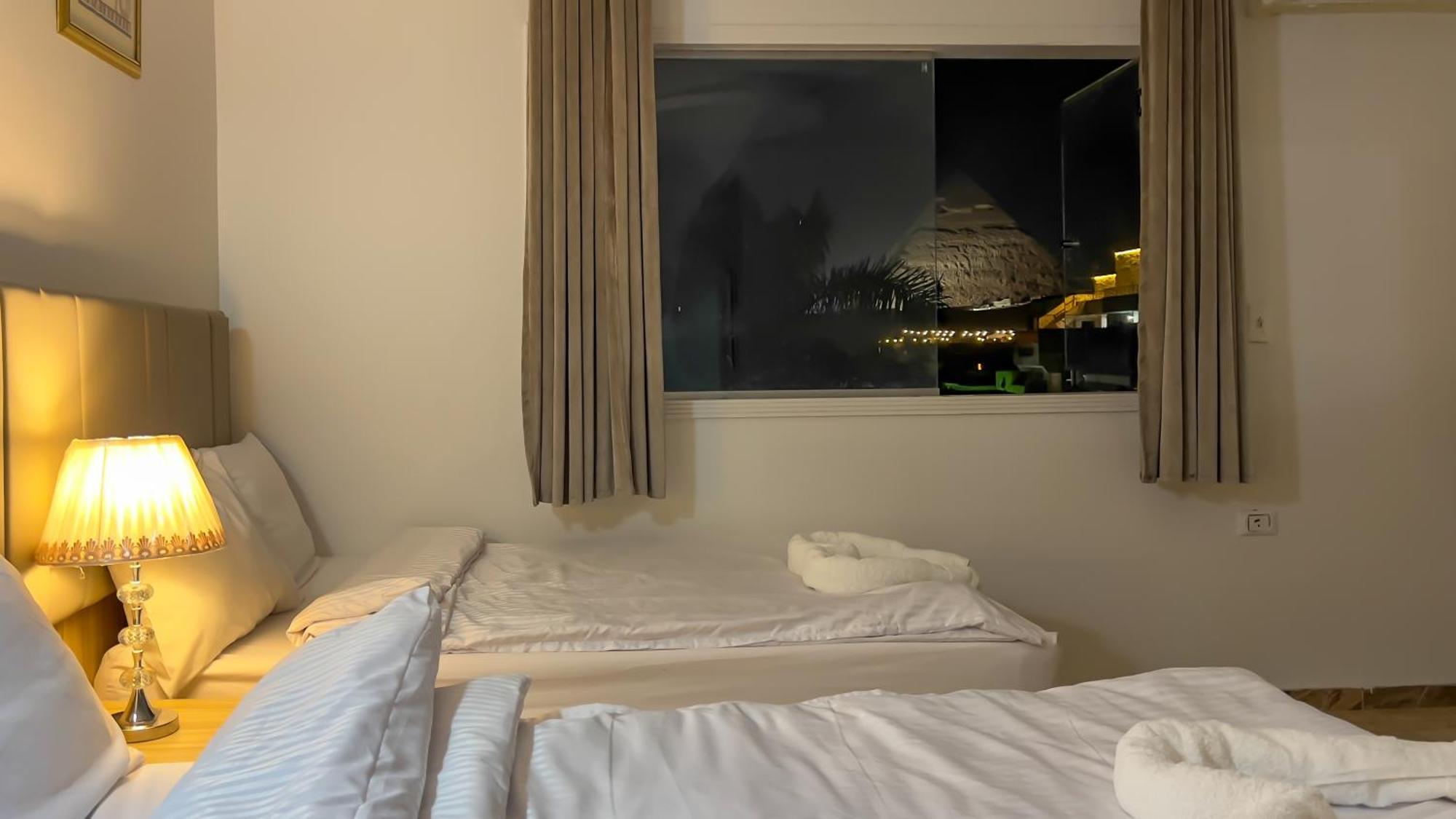 Pyramids Express View Hotel Kafret el-Gabal Екстериор снимка