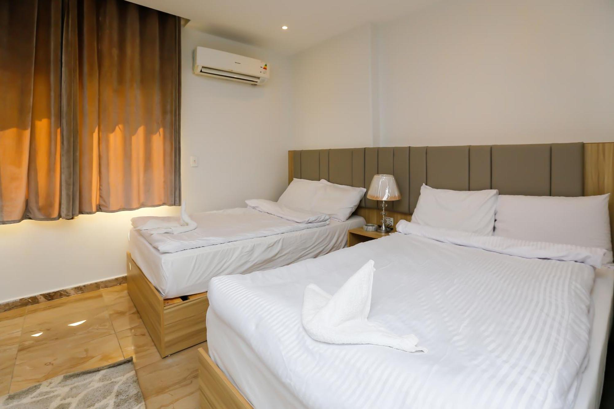 Pyramids Express View Hotel Kafret el-Gabal Екстериор снимка